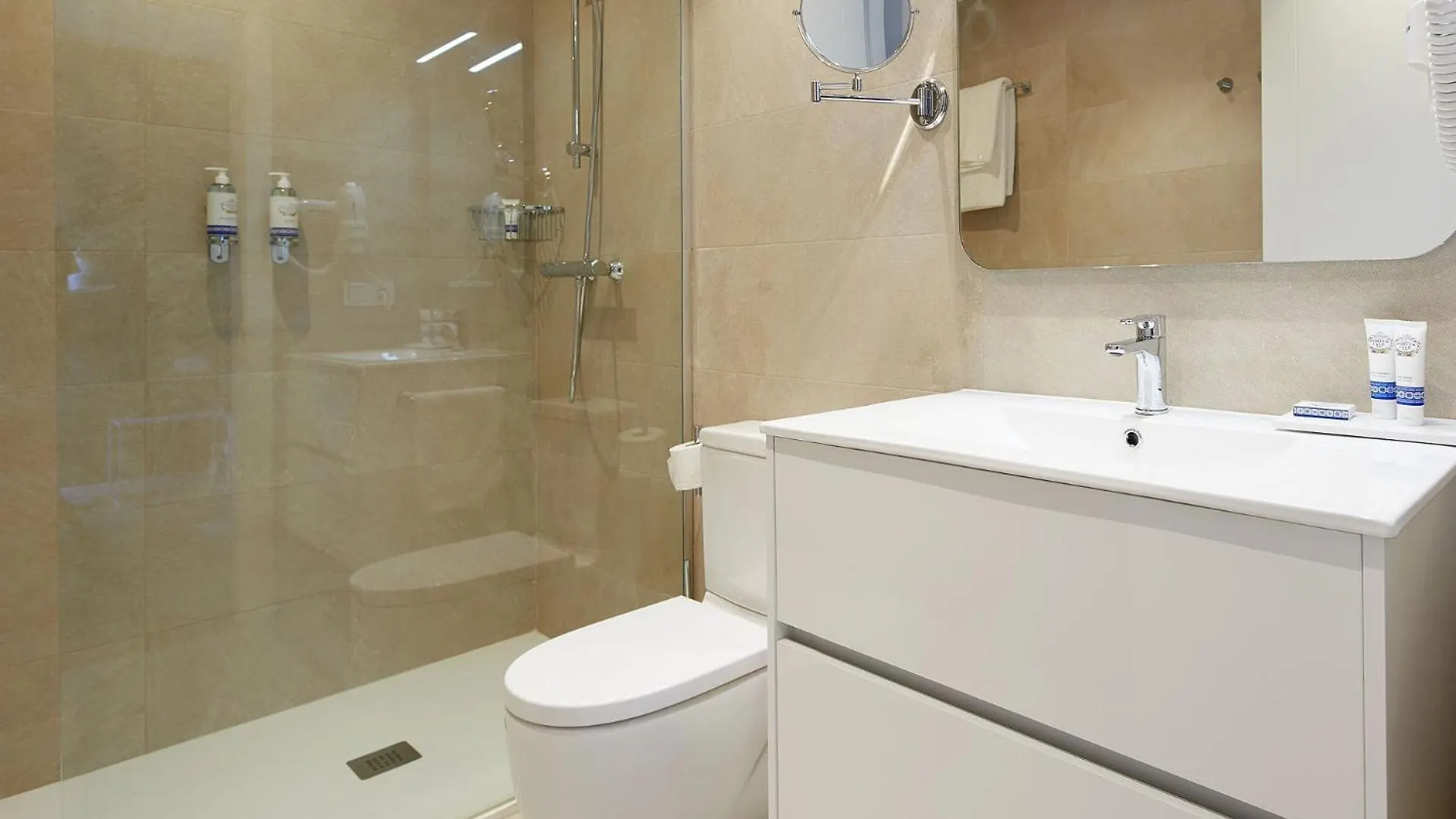H Suite3B By Smiling Rentals Hondarribia Spain